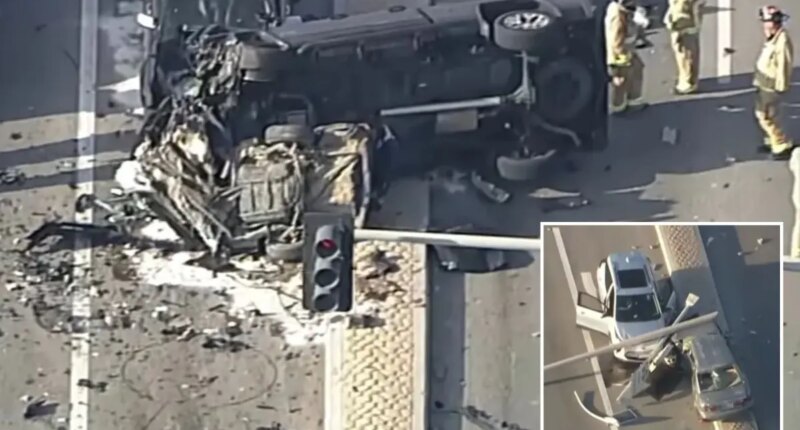 7-vehicle crash in Oxnard leaves 2 dead, 5 hospitalized
