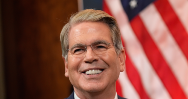 Iran’s Economy Will Have ‘Nothing Left to Trade’ in Two Weeks
