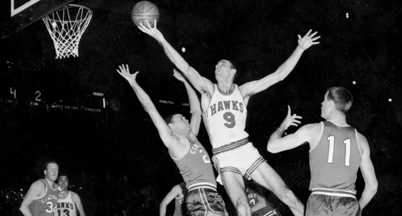 Bob Pettit, NBA Hall of Famer and its first MVP, dies at 93