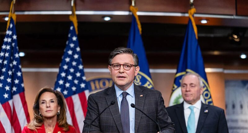Congress passes funding bill to avoid October shutdown, pushing fight past midterms