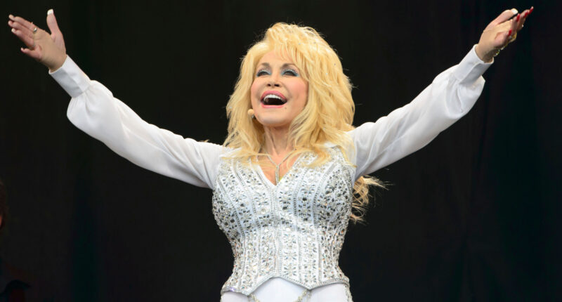 Dolly Parton’s estate accuses her nephew of threatening violence and to destroy his aunt’s legacy