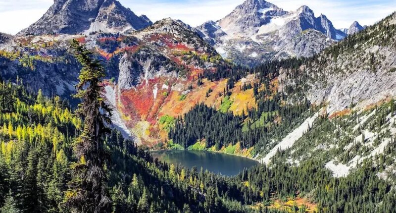 Man falls over 800 feet to his death 1 day after another hiker found dead on same mountain