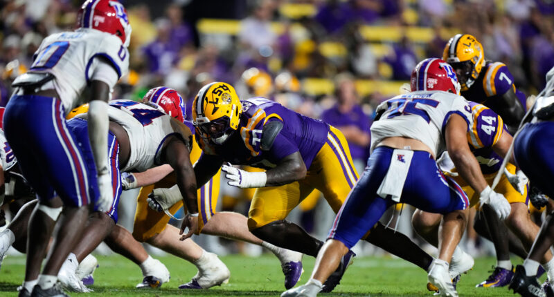 Senate takes first step to overhaul college sports system