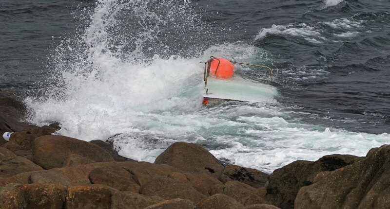 Teen boater found clinging to capsized vessel after 3 go missing; 2 bodies recovered