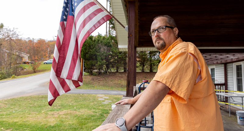Tennessee cops raided man's home after he criticized officer for speeding: lawsuit