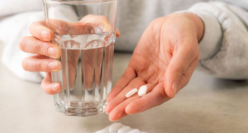 Warning issued to millions of Brits taking paracetamol regularly