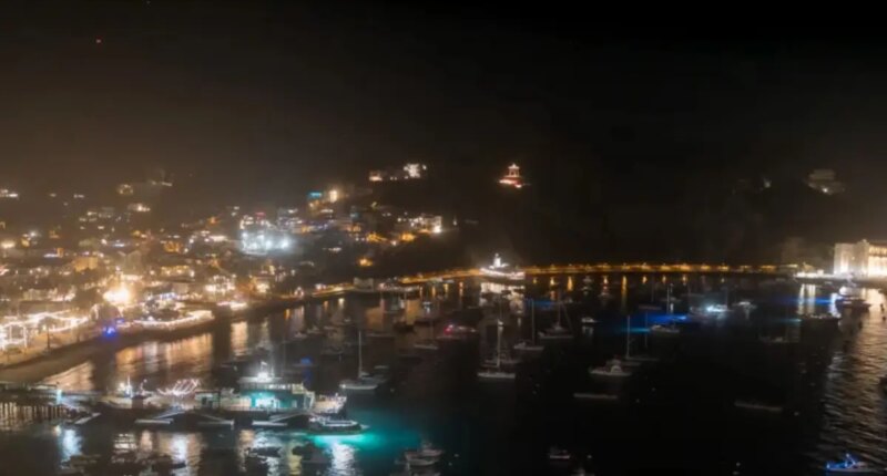 Air ambulence helicopter crashes off Catalina Island with 5 people aboard
