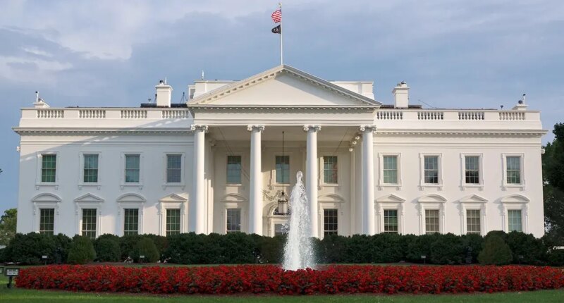 Arizona man arrested after allegedly emailing White House bomb threat to Tucson news station