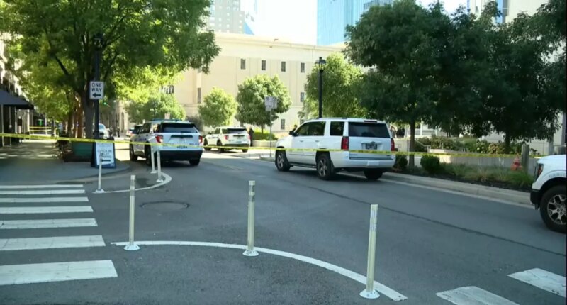 Armed man shot dead after attempted attack inside Nashville federal courthouse, police say
