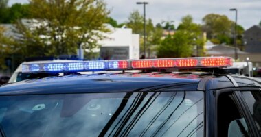 At least 2 hospitalized, including child, in shooting at Oregon elementary school; suspect killed