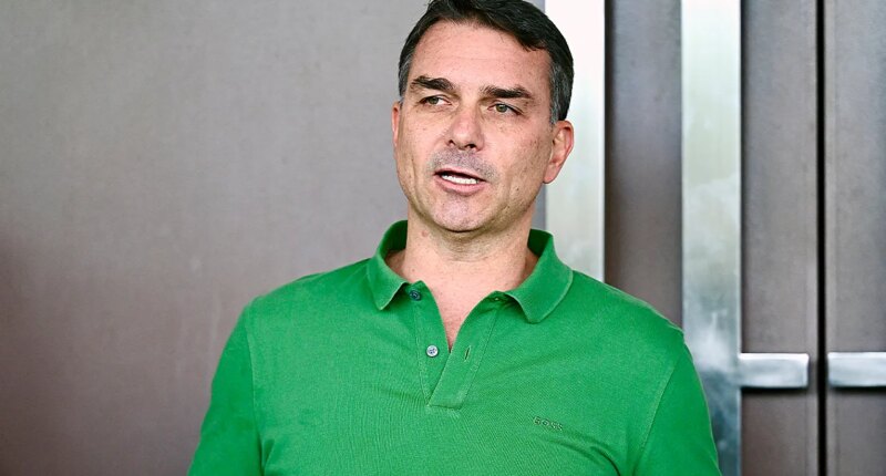 Bolsonaro wins first round of Brazilian presidential election, as Trump-backed candidates continue red wave