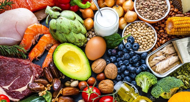 Cholesterol superfood that unclogs arteries is 'better than aspirin' doctor says