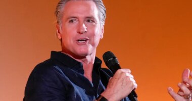 Gavin Newsom sees split approval rating with eyes on presidential run
