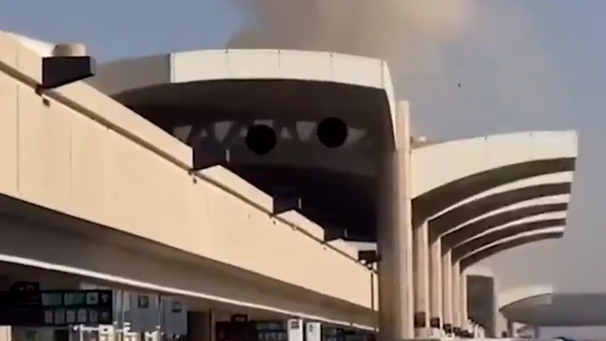 Houthi Missile Strike Hits Saudi Airport Terminal in Fresh Attack