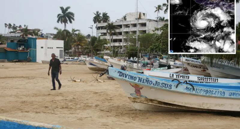 Hurricane Trudy strengthens off Mexico’s coast with major storm expected