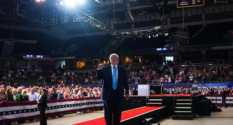 In Kentucky midterm campaign stop, Trump says he