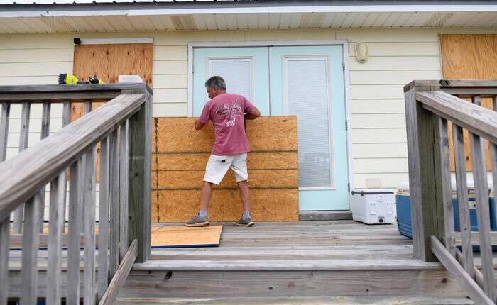 Isaias strengthens into a dangerous Category 3 hurricane on track toward the US Gulf Coast