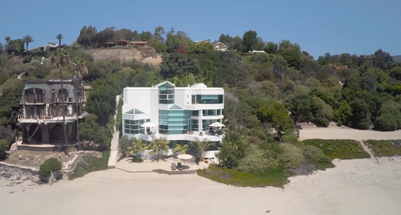 John McEnroe and Patty Smyth List One Of Their Malibu Mansions For $35 Million | Celebrity Net Worth