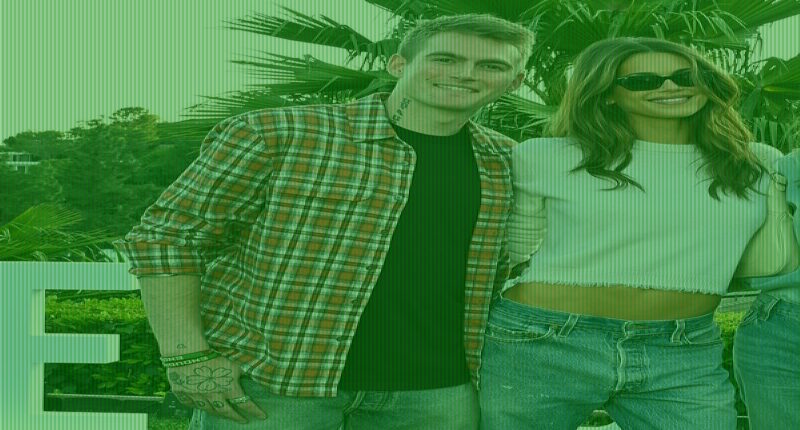 Kaia, Cindy, and Rande seen for first time after Presley's death
