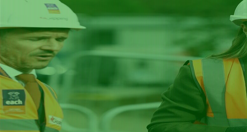 Kate teams hard hat with Victoria Beckham suit at children's hospice