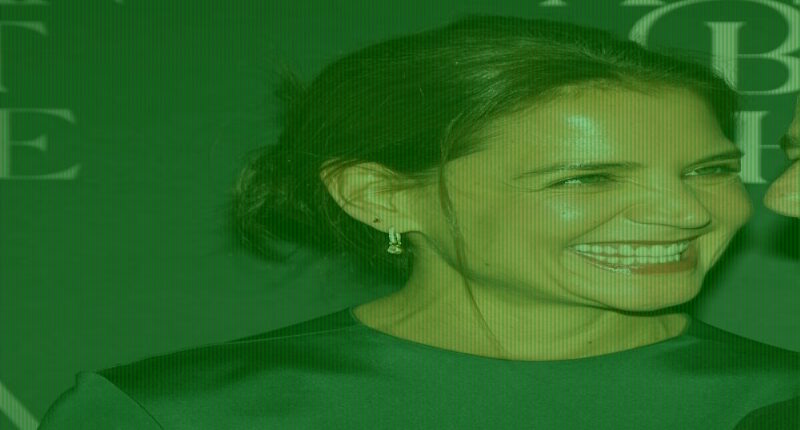 Katie Holmes, 47, clings to younger boyfriend, 39, on red carpet