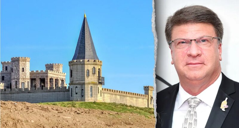 Kentucky bourbon CEO fired after lawsuit alleges hidden cameras recording family members, minors nude: reports