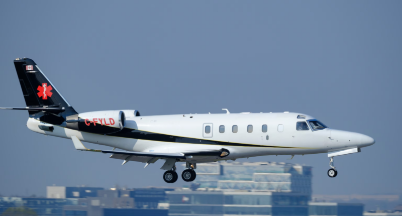 Medical plane missing: Gulfstream G-100 bound for Boston to Bermuda goes missing near Nantucket, Massachusetts, US Coast Guard says