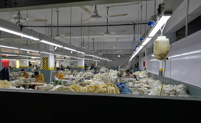 Pakistan's factory workers swelter in extreme heat as global brands fail on safety pledges