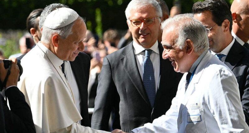 Pope Leo arrives at hospital for surgery to remove lung nodule
