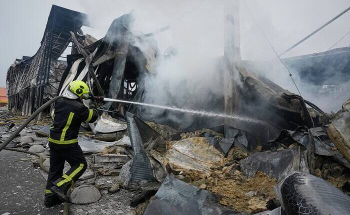 Russia pounds Ukraine's capital Kyiv with missiles and drones, hours after agreeing to peace talks