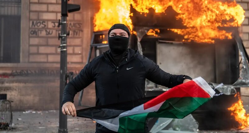Some synagogues canceled prayers as French Jews faced warnings amid violent protests