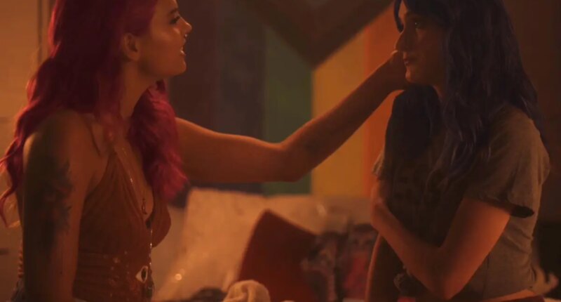 Steve Hilton drops new campaign ad teasing lesbian encounter