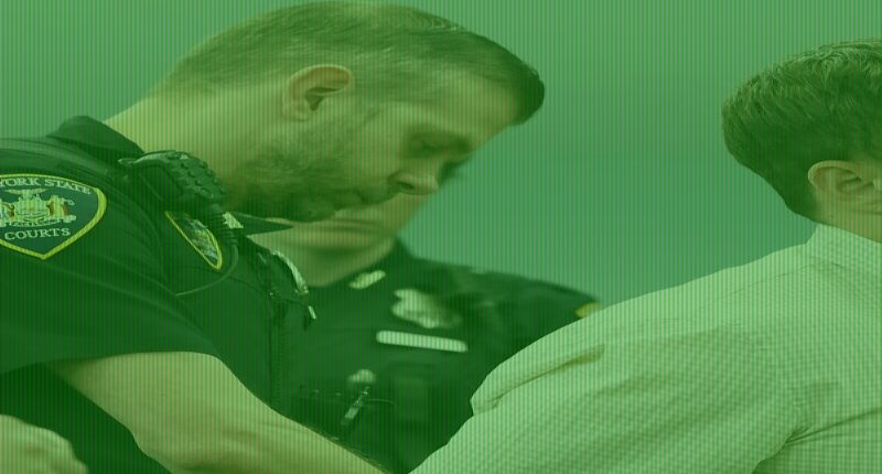 Teacher cuts prison plea deal for explicit photo demands from girls