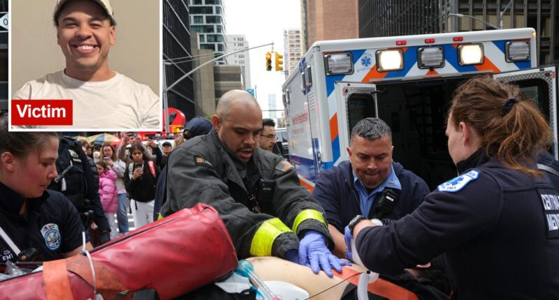 Teen charged with murder for allegedly killing beloved NYC security guard at subway station